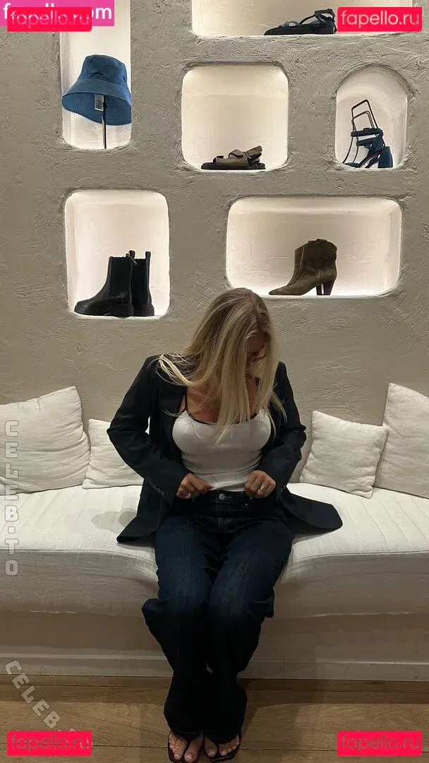 Emilia_wue Onlyfans Photo Gallery 