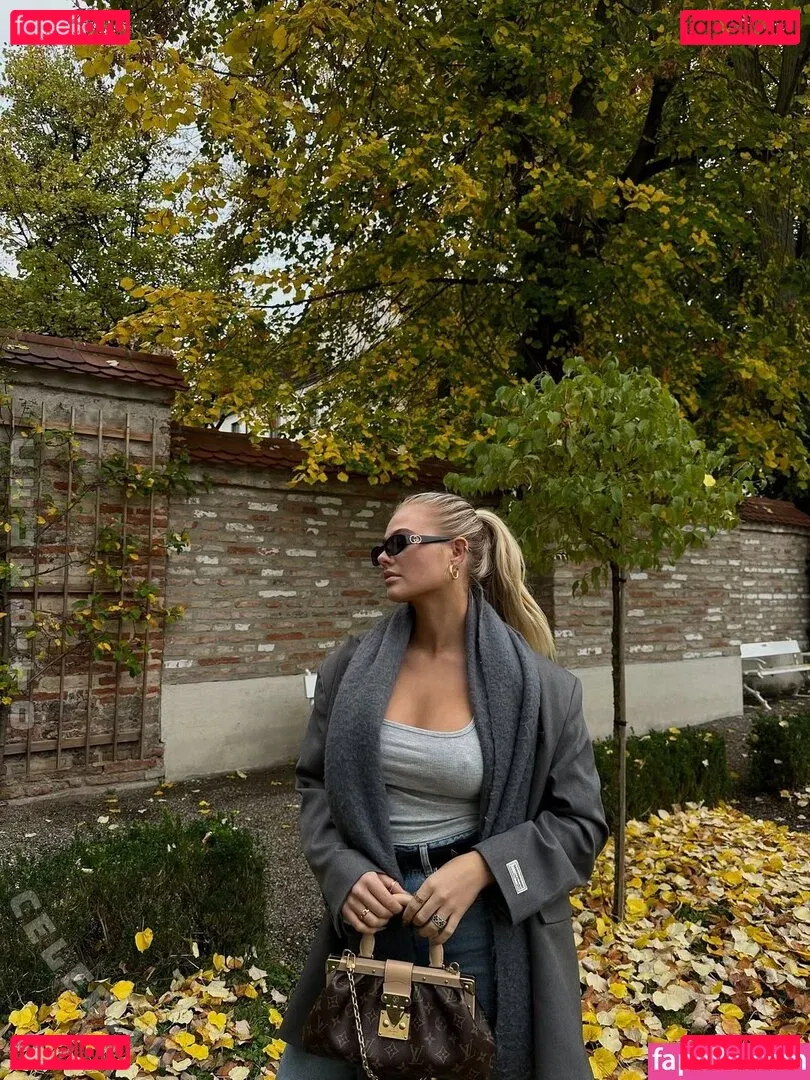 Emilia_wue Onlyfans Photo Gallery 