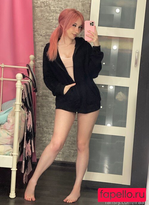 iradash Onlyfans Photo Gallery 