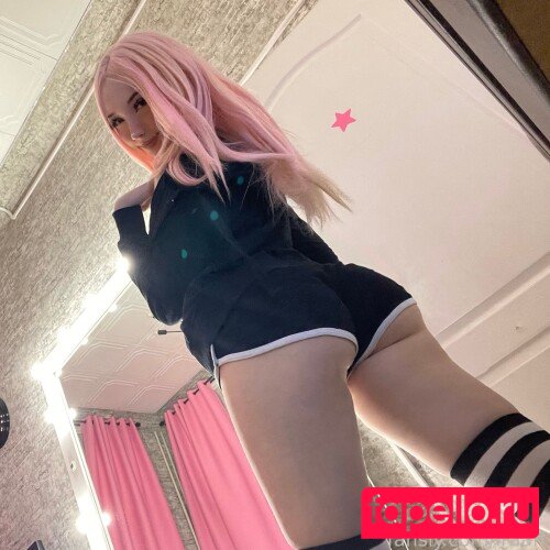 iradash Onlyfans Photo Gallery 