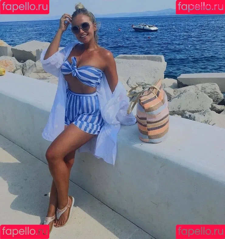 Veronika Dash Onlyfans Photo Gallery 