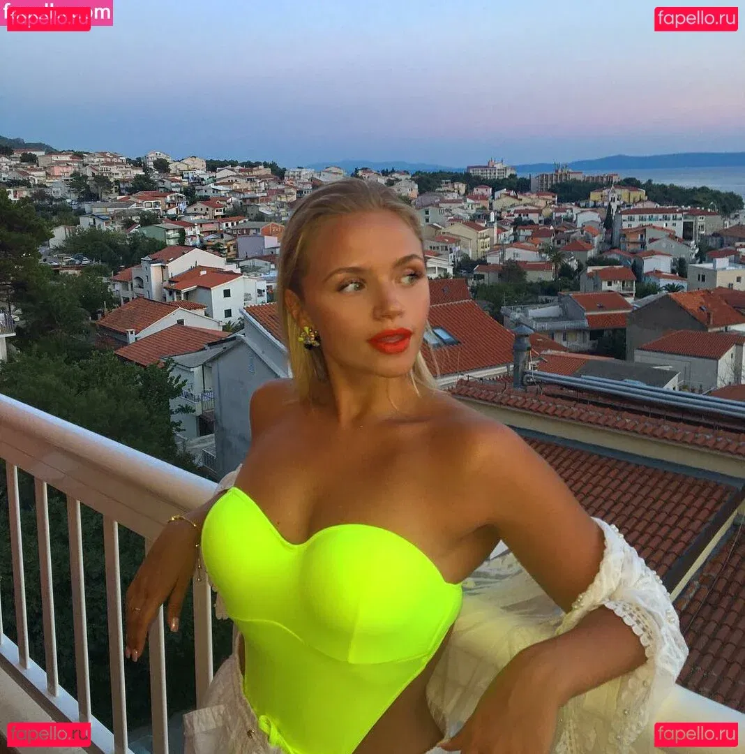 Veronika Dash Onlyfans Photo Gallery 