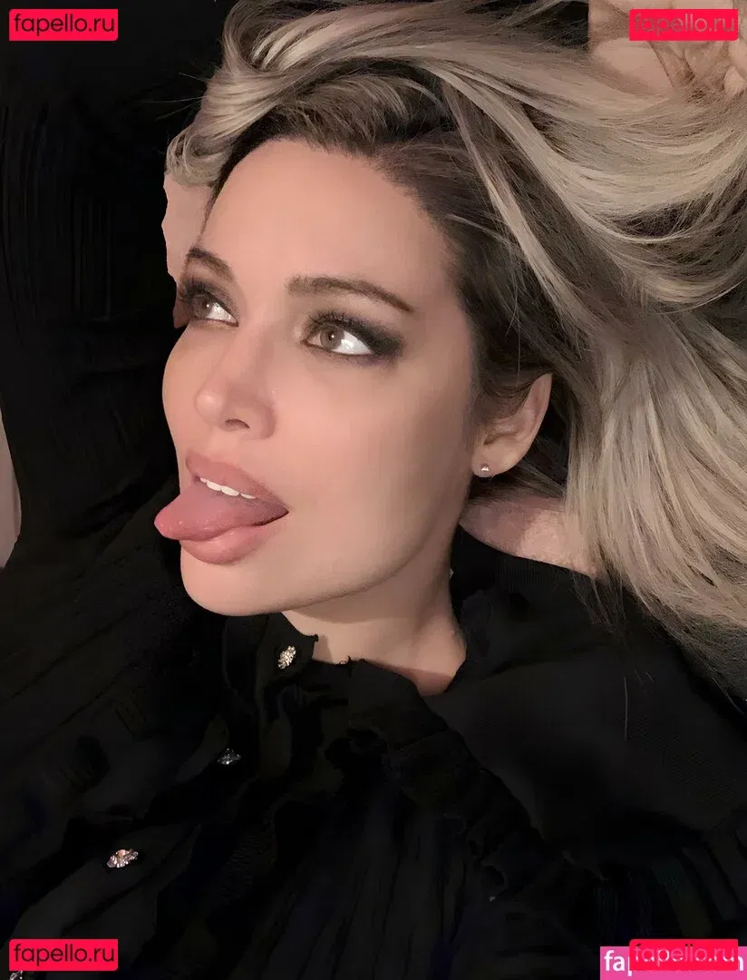 Adrienn Levai Onlyfans Photo Gallery 