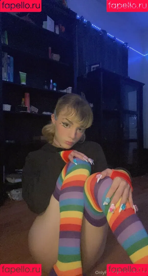 kholexcake Onlyfans Photo Gallery 