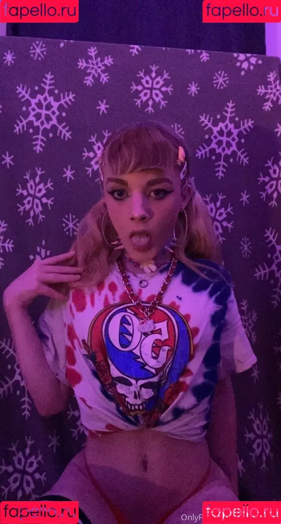 kholexcake Onlyfans Photo Gallery 
