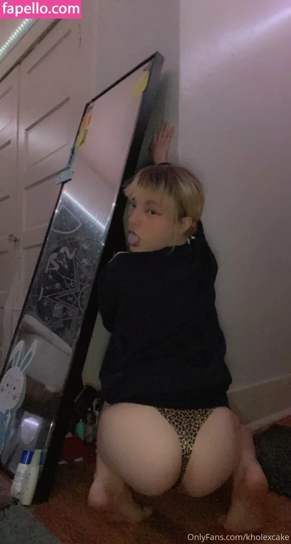 kholexcake Onlyfans Photo Gallery 