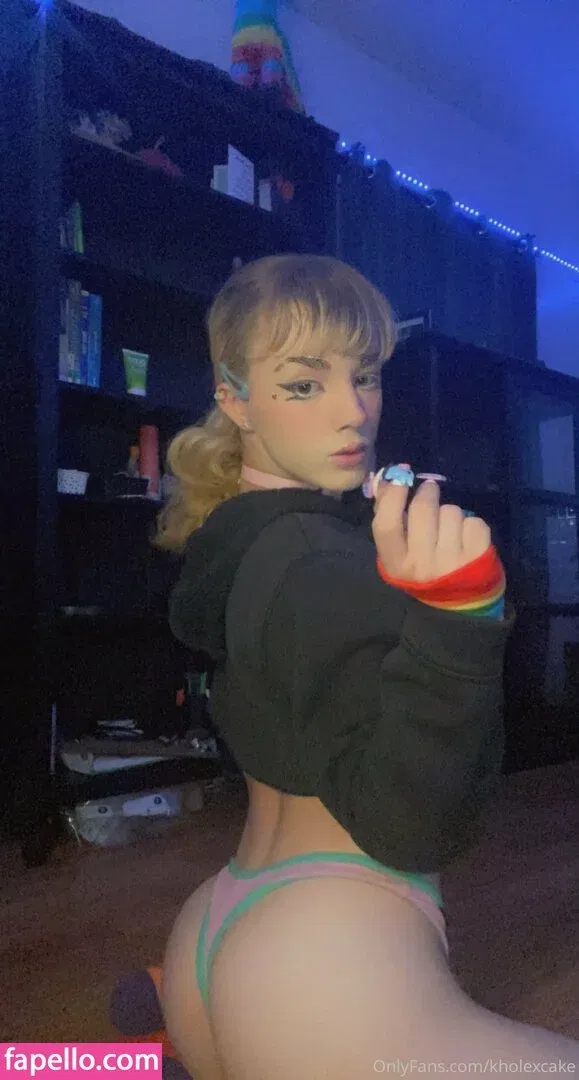 kholexcake Onlyfans Photo Gallery 