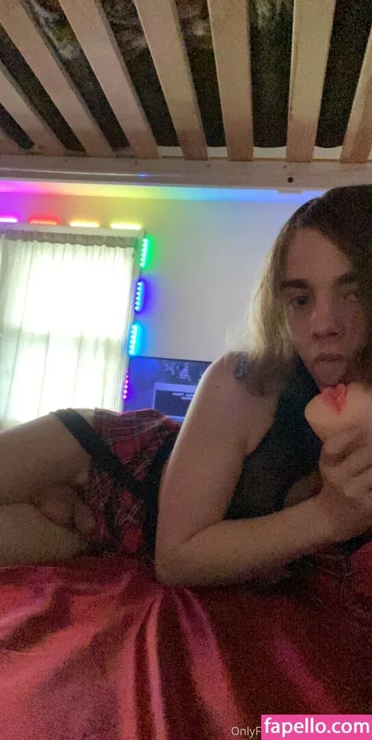 kholexcake Onlyfans Photo Gallery 