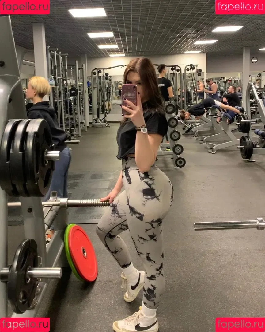 ell8ta Onlyfans Photo Gallery 