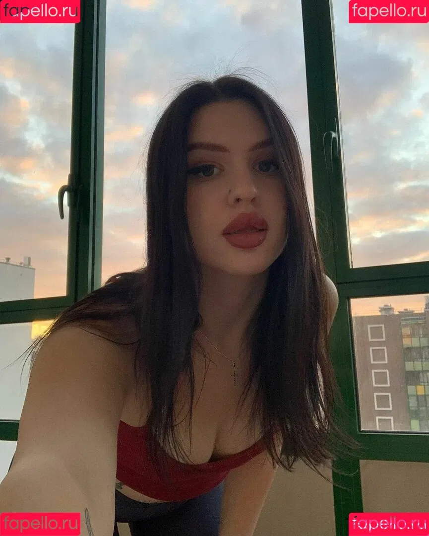 ell8ta Onlyfans Photo Gallery 