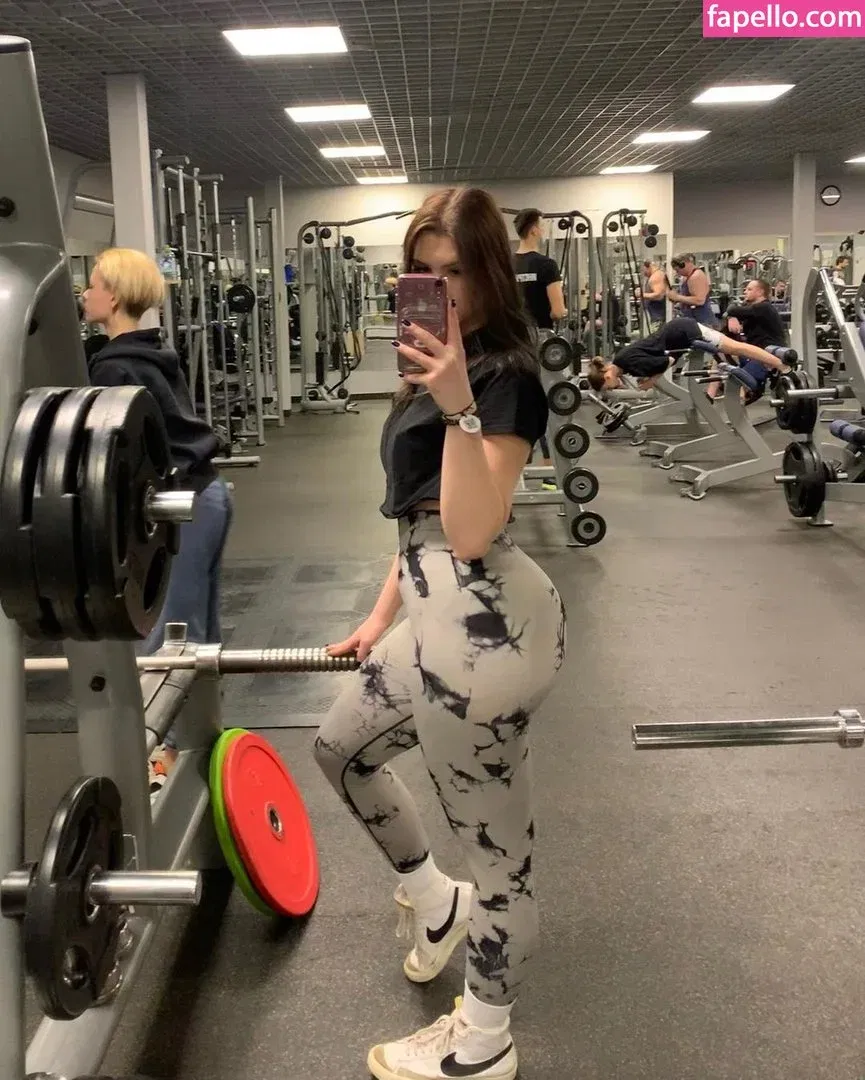 ell8ta Onlyfans Photo Gallery 