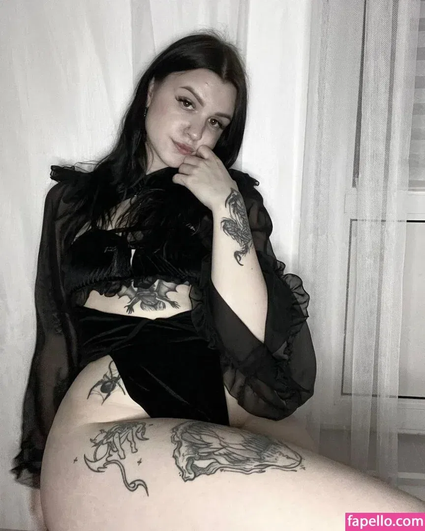 ell8ta Onlyfans Photo Gallery 