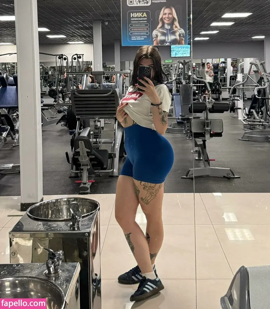 ell8ta Onlyfans Photo Gallery 