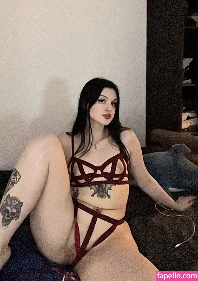 ell8ta Onlyfans Photo Gallery 