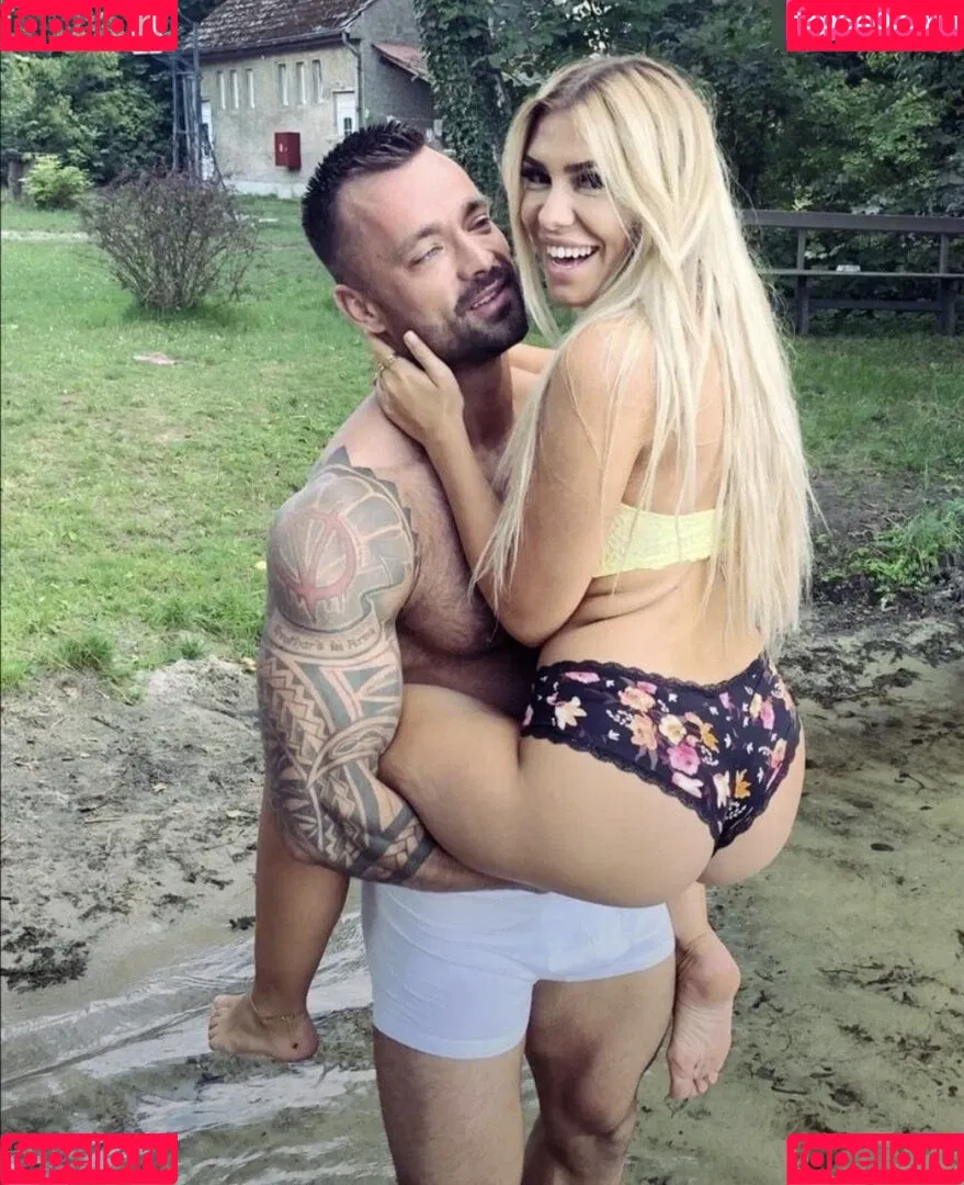Nathalie Bleicher-Woth Onlyfans Photo Gallery 