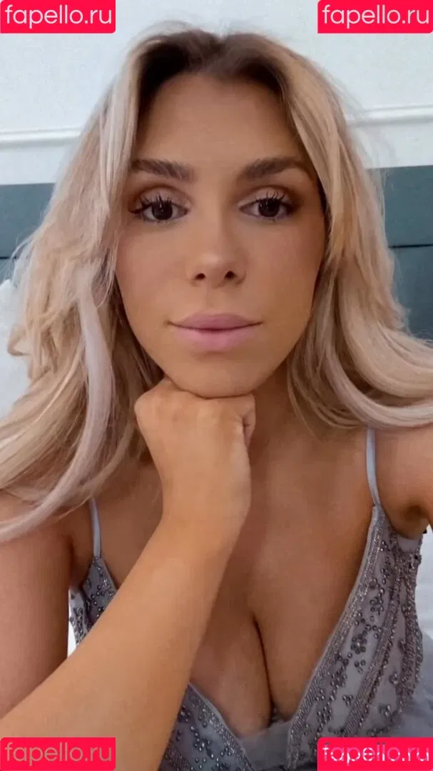 Nathalie Bleicher-Woth Onlyfans Photo Gallery 