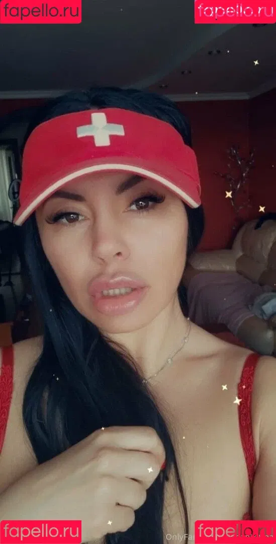 alenanikitina Onlyfans Photo Gallery 