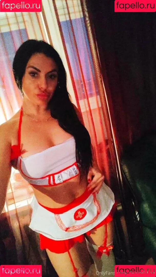 alenanikitina Onlyfans Photo Gallery 