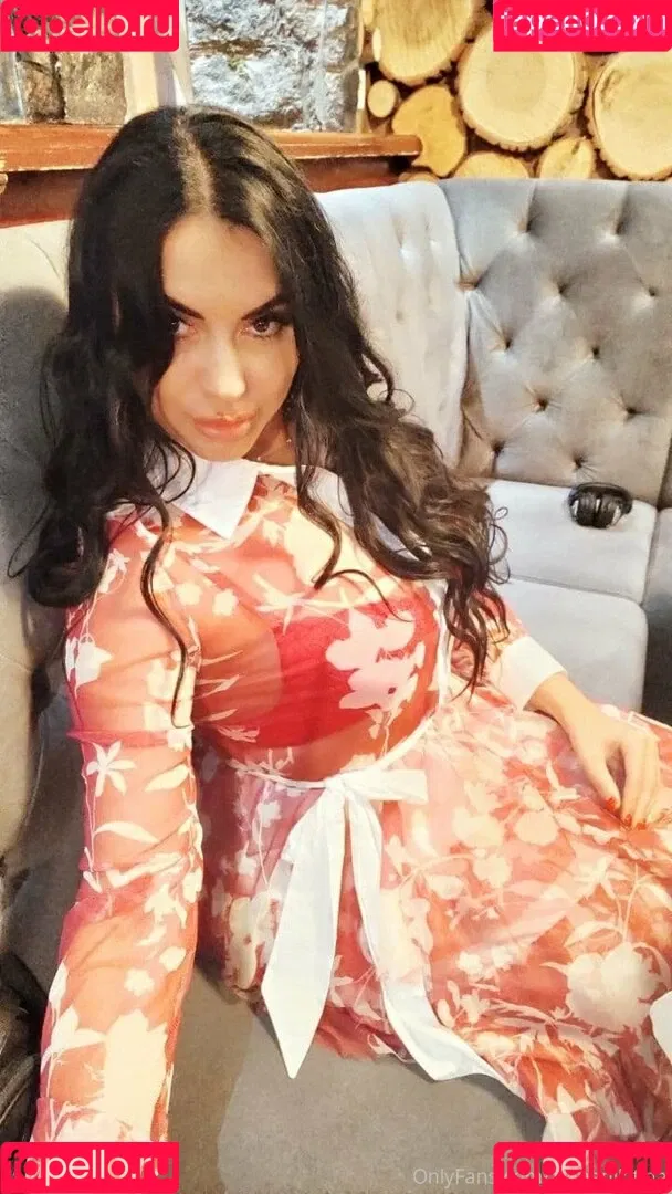 alenanikitina Onlyfans Photo Gallery 