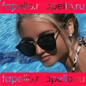 Alexandra laas Onlyfans Photo Gallery 