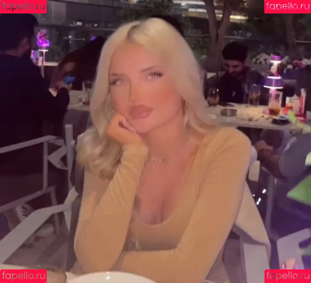 Alexandra laas Onlyfans Photo Gallery 