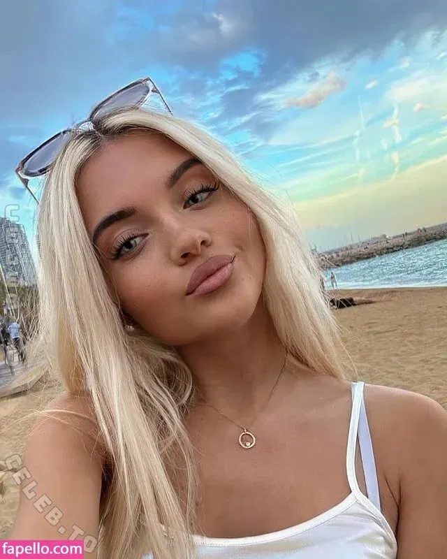 Alexandra laas Onlyfans Photo Gallery 