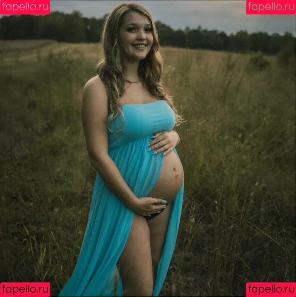 kristenhaness Onlyfans Photo Gallery 