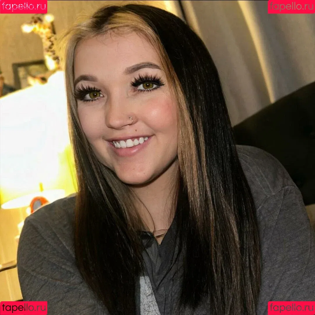 kristenhaness Onlyfans Photo Gallery 