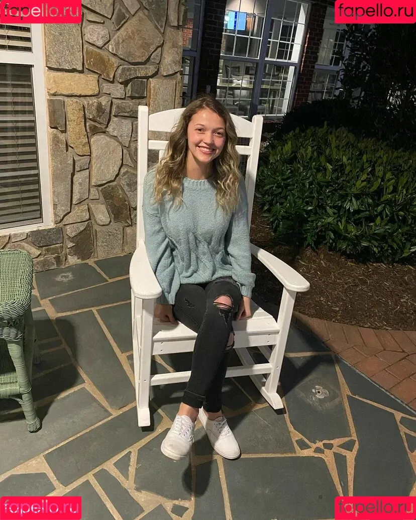 kristenhaness Onlyfans Photo Gallery 
