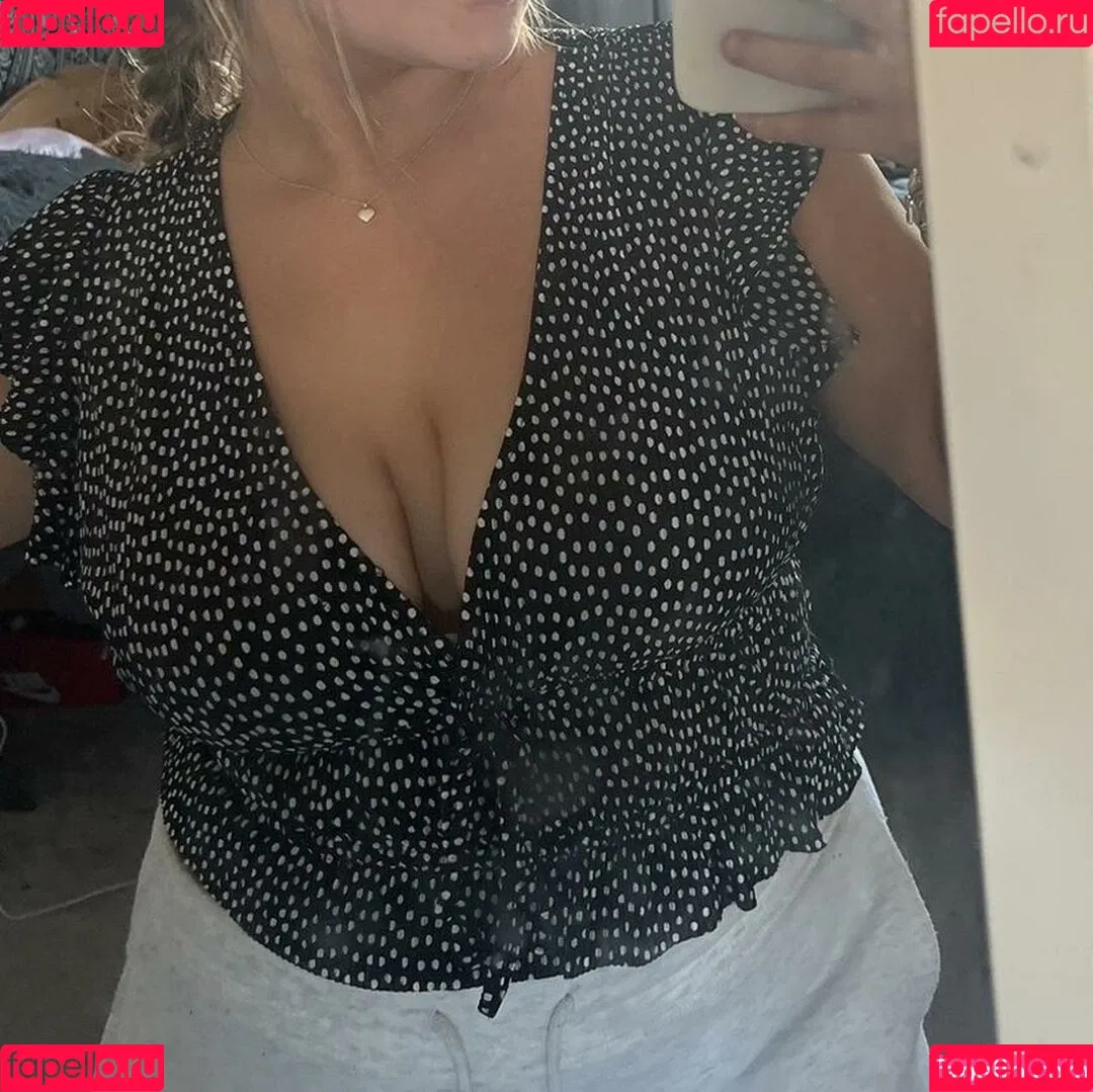 Bella Dorrington Onlyfans Photo Gallery 