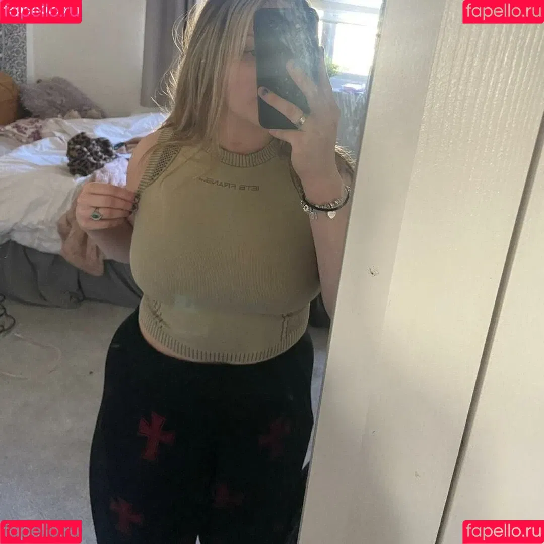 Bella Dorrington Onlyfans Photo Gallery 