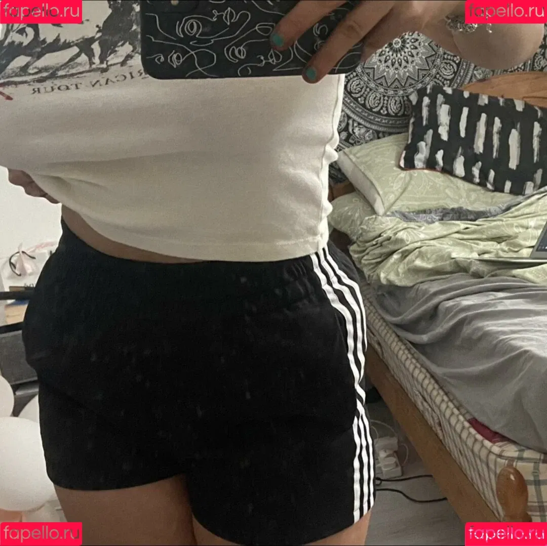 Bella Dorrington Onlyfans Photo Gallery 