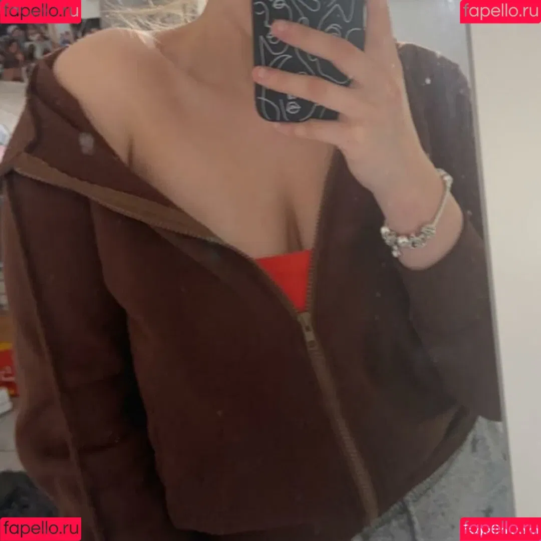 Bella Dorrington Onlyfans Photo Gallery 