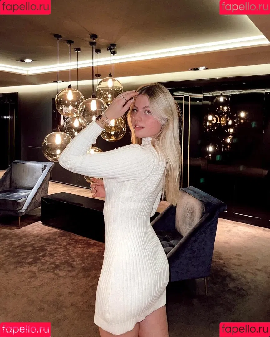 Vallixpauline Onlyfans Photo Gallery 