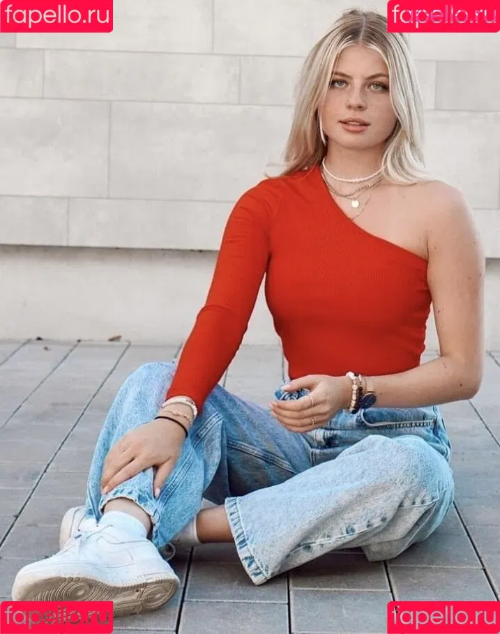 Vallixpauline Onlyfans Photo Gallery 