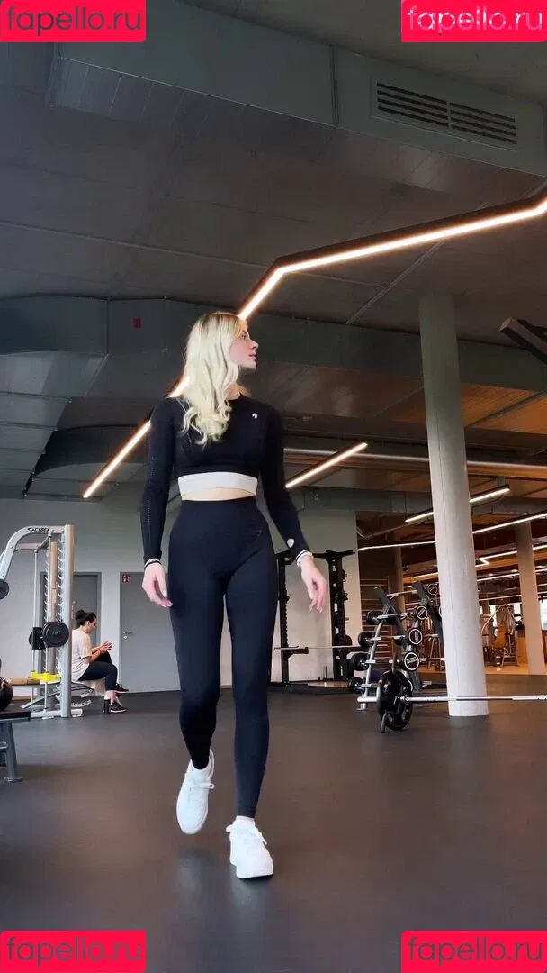 Vallixpauline Onlyfans Photo Gallery 