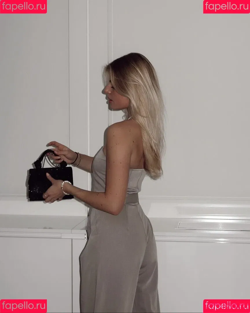 Vallixpauline Onlyfans Photo Gallery 