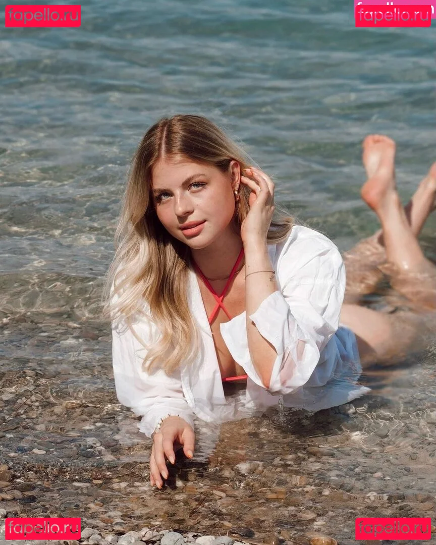 Vallixpauline Onlyfans Photo Gallery 