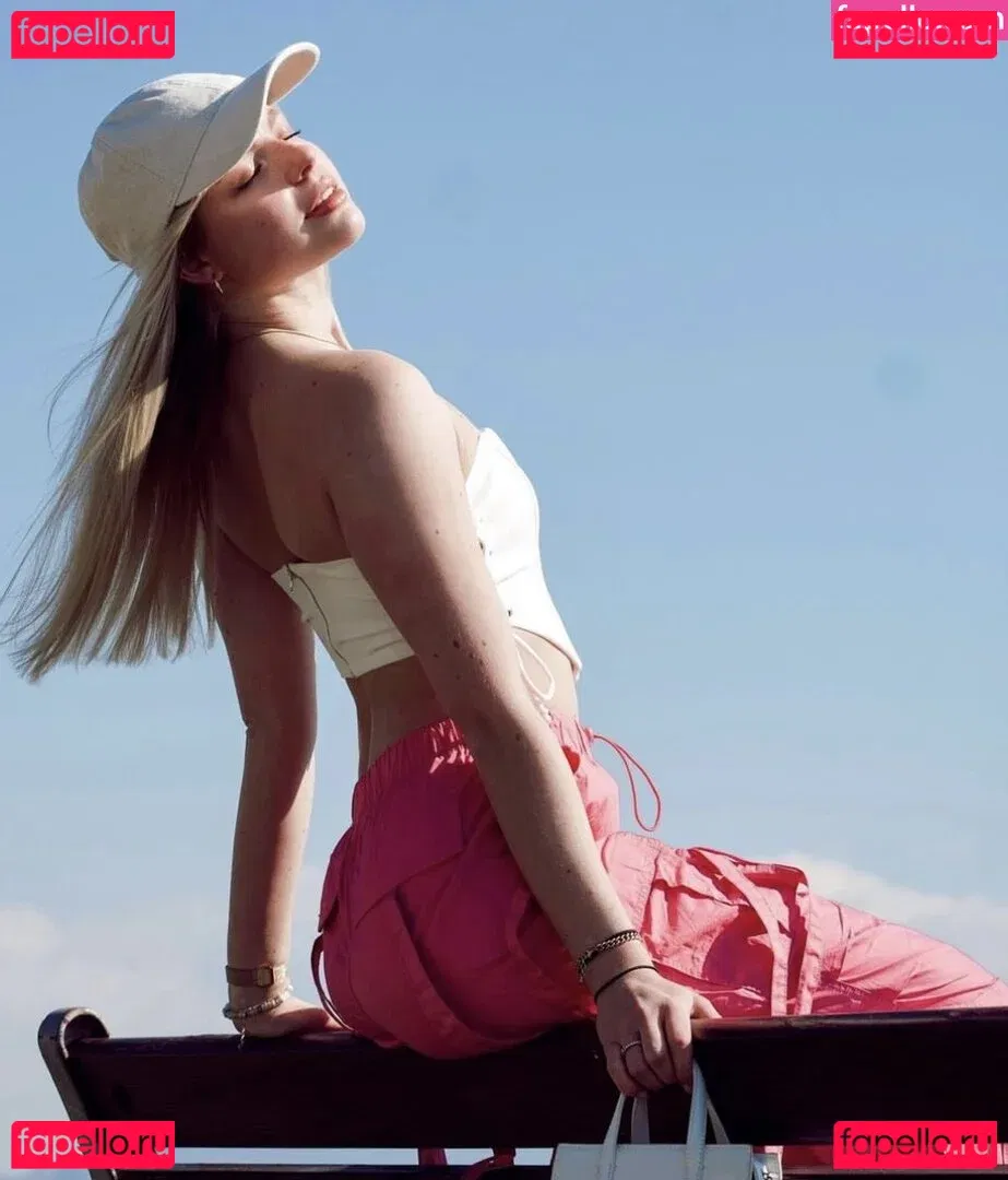 Vallixpauline Onlyfans Photo Gallery 