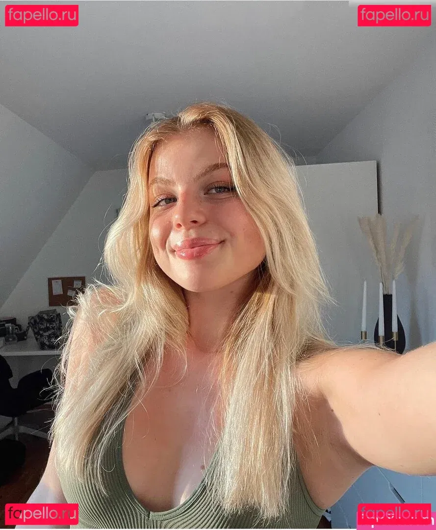 Vallixpauline Onlyfans Photo Gallery 