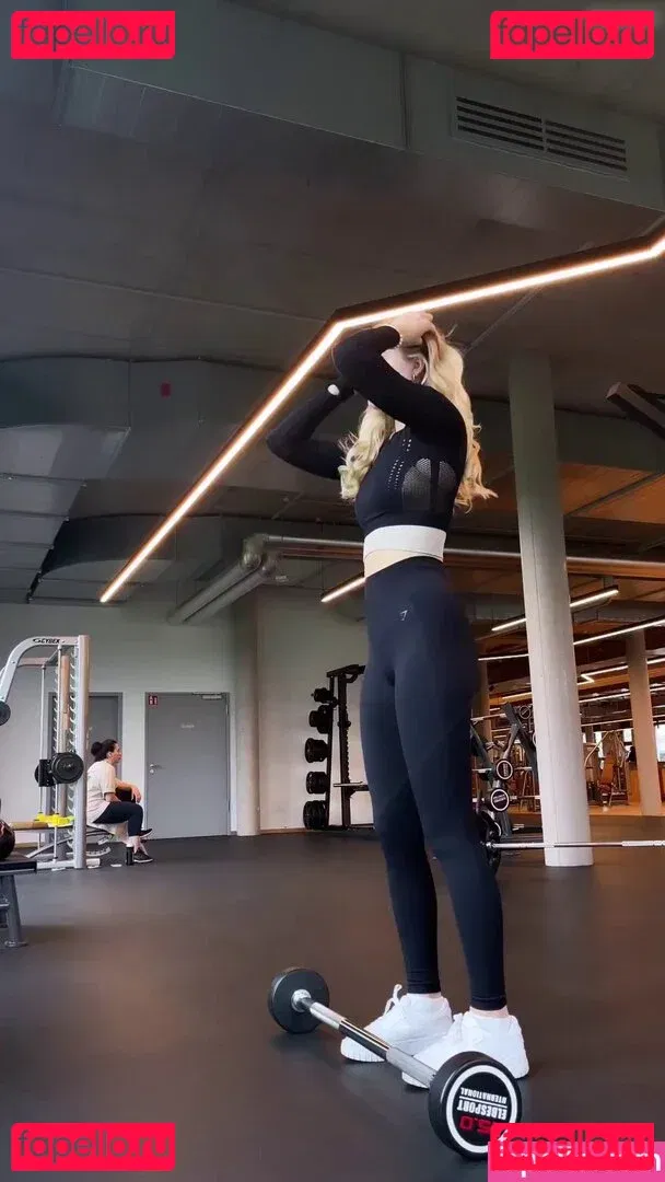 Vallixpauline Onlyfans Photo Gallery 