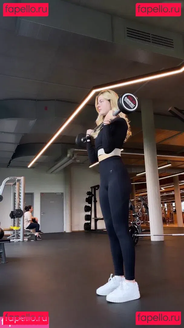 Vallixpauline Onlyfans Photo Gallery 