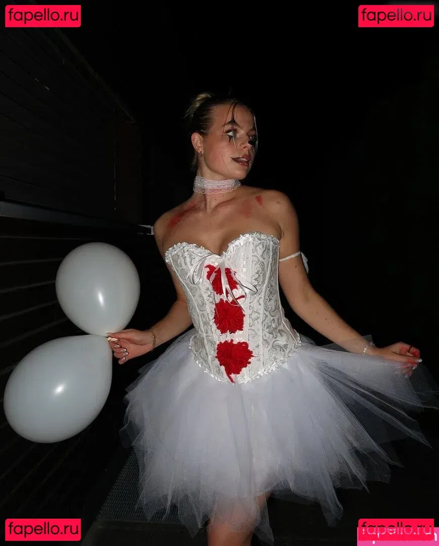 Vallixpauline Onlyfans Photo Gallery 