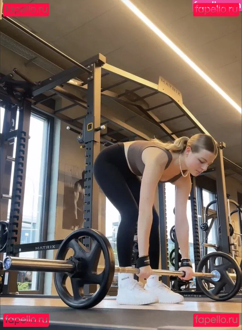 Vallixpauline Onlyfans Photo Gallery 