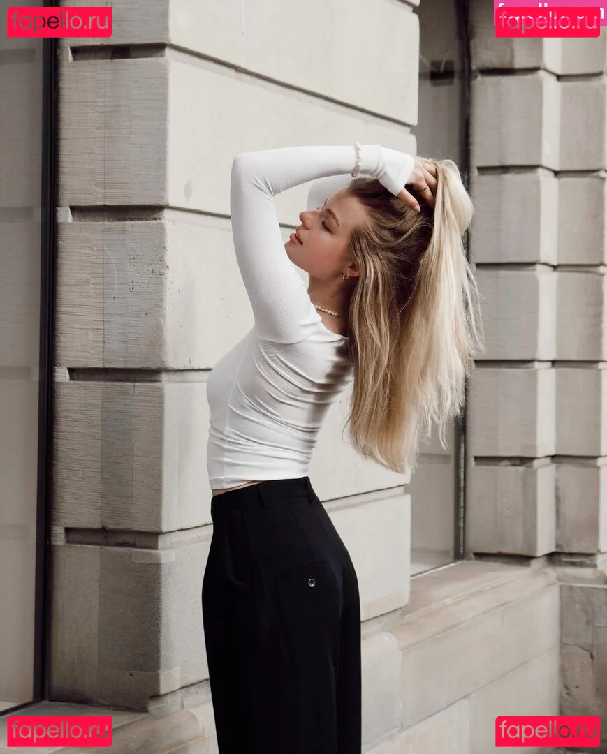 Vallixpauline Onlyfans Photo Gallery 