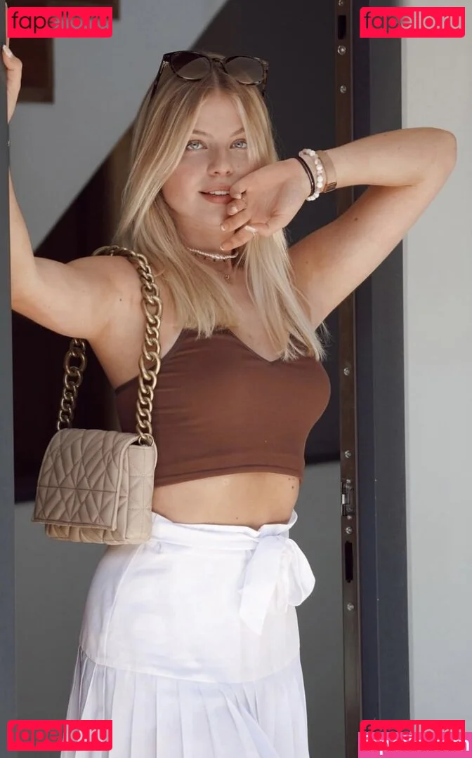 Vallixpauline Onlyfans Photo Gallery 