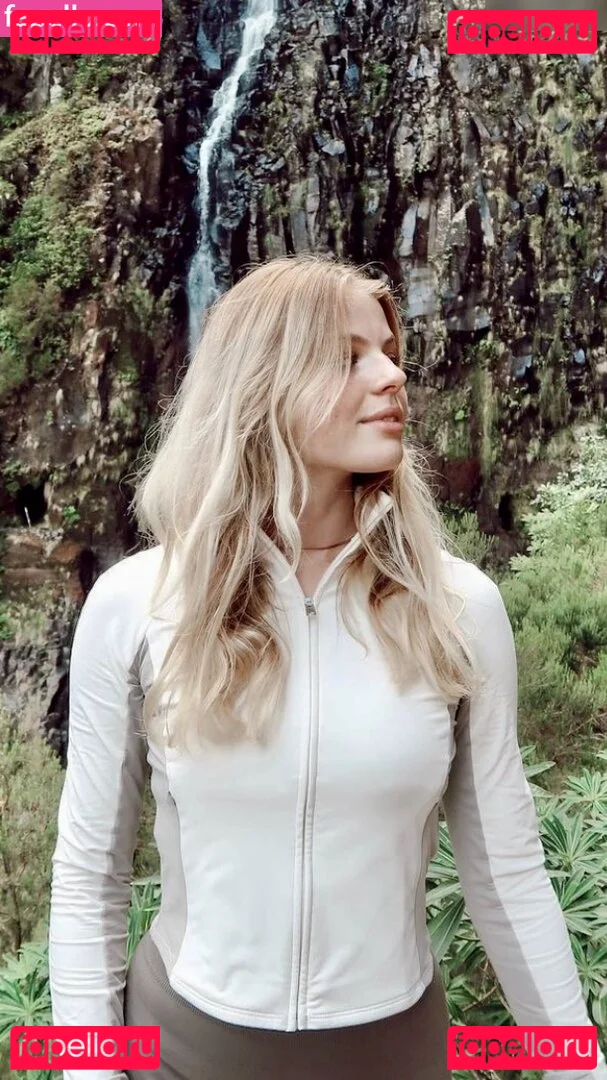 Vallixpauline Onlyfans Photo Gallery 