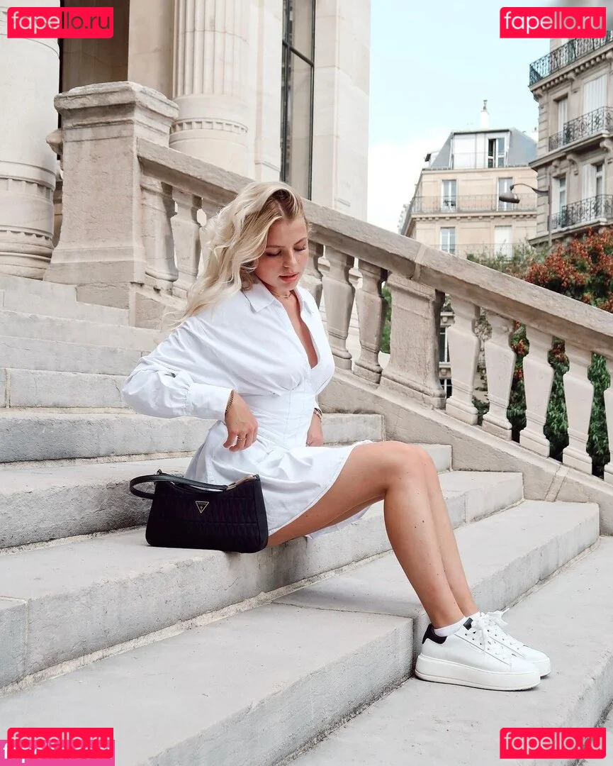 Vallixpauline Onlyfans Photo Gallery 