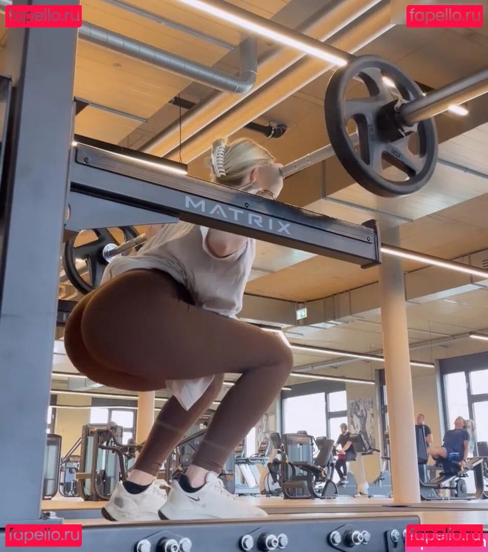 Vallixpauline Onlyfans Photo Gallery 