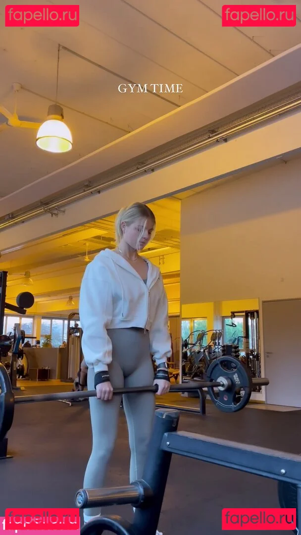 Vallixpauline Onlyfans Photo Gallery 